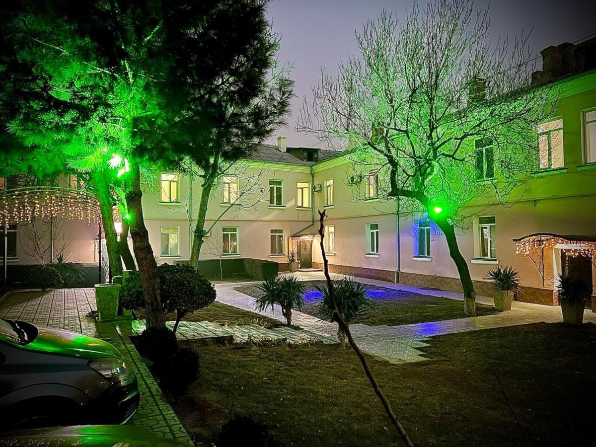 Armon Apart Hotel Khujand Ngoại thất bức ảnh