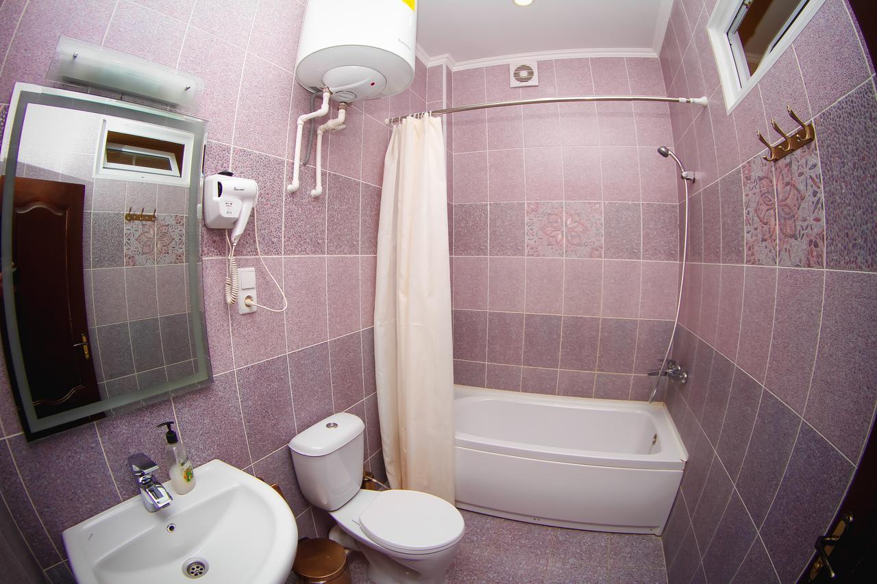Armon Apart Hotel Khujand Ngoại thất bức ảnh