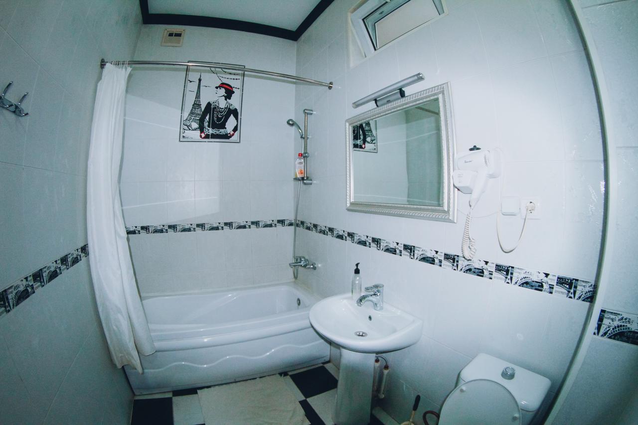 Armon Apart Hotel Khujand Ngoại thất bức ảnh
