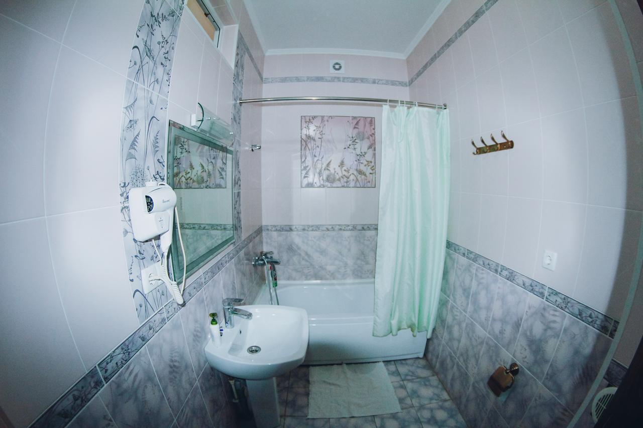 Armon Apart Hotel Khujand Ngoại thất bức ảnh