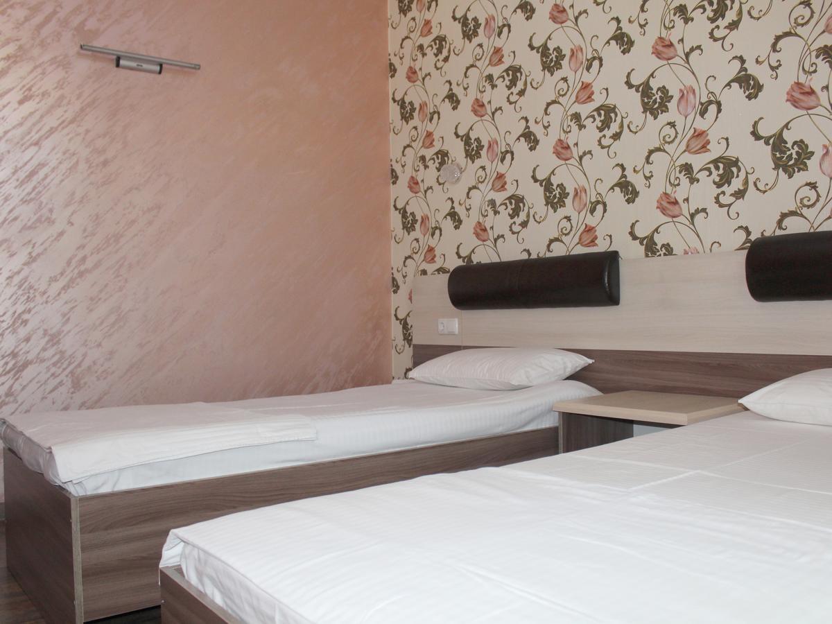 Armon Apart Hotel Khujand Ngoại thất bức ảnh